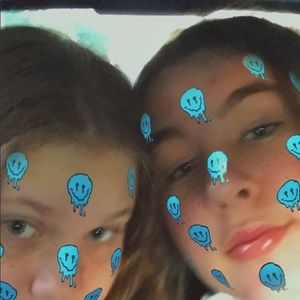 Meet your Posher, Ella